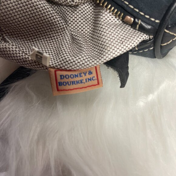 Vintage Dooney & Bourke - Picture 13 of 13